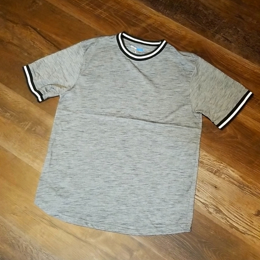 Men's T-shirt sz L, New, gray with black&white trim